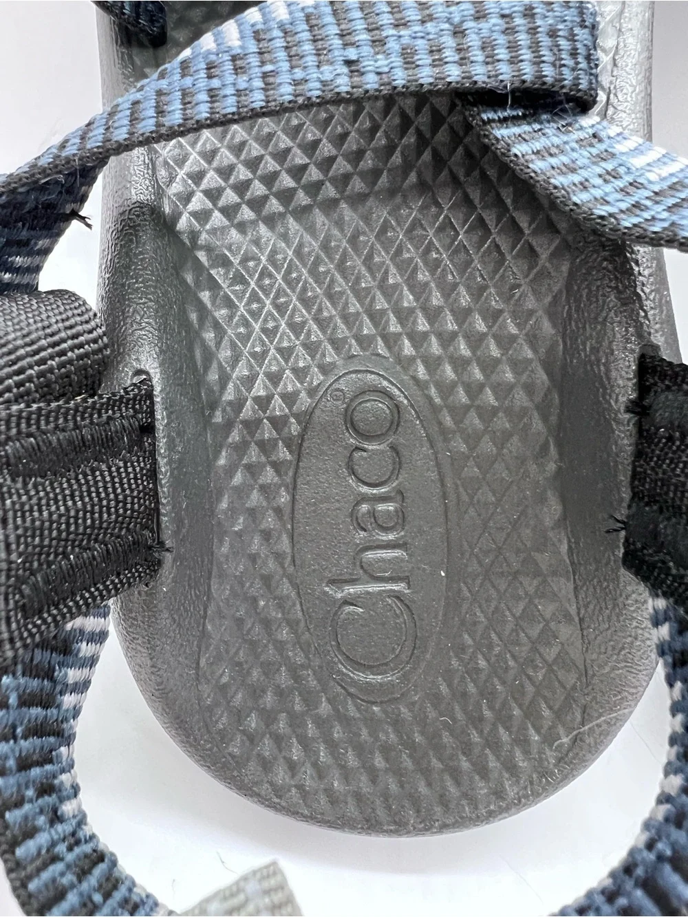 Chaco Kids Black and Dark Blue Strappy Sandals Size Big Kid 4